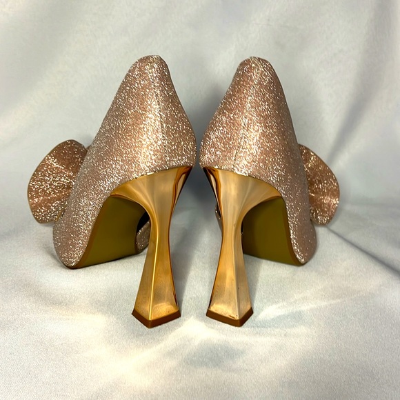 BETSEY JOHNSON ROSE GOLD HEELS ✨✨✨ - Picture 5 of 12